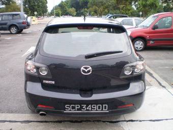 2004 Mazda MAZDA3 Photos