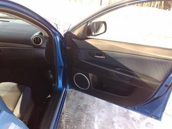 2004 Mazda MAZDA3 Pics