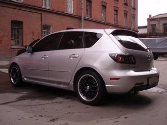 2004 Mazda MAZDA3 Wallpapers