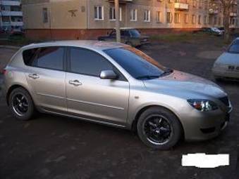 2004 Mazda MAZDA3 Photos