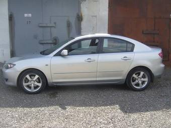 2004 Mazda MAZDA3 Images