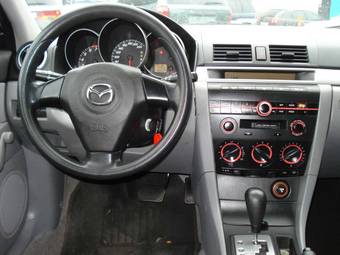 2004 Mazda MAZDA3 Photos