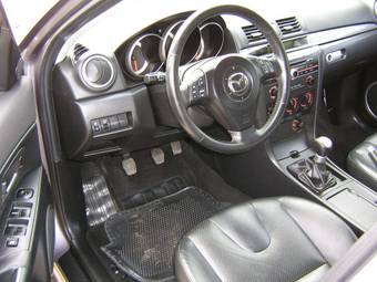 2004 Mazda MAZDA3 Pictures