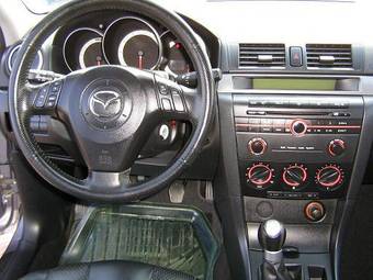 2004 Mazda MAZDA3 Photos