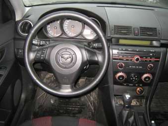 2005 Mazda MAZDA3 Images