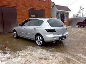 2005 Mazda MAZDA3 Images