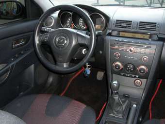 2005 Mazda MAZDA3 Pics