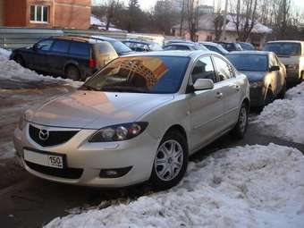 2005 Mazda MAZDA3 Pictures