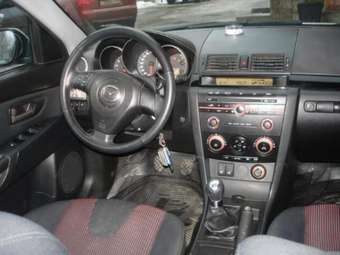 2005 Mazda MAZDA3 Images