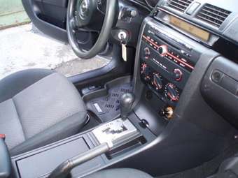 2005 Mazda MAZDA3 Wallpapers