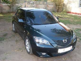 2005 Mazda MAZDA3 Pictures