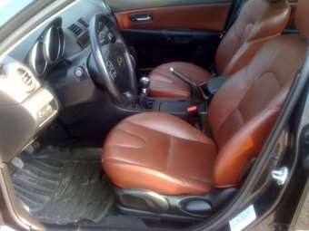 2005 Mazda MAZDA3 Pictures