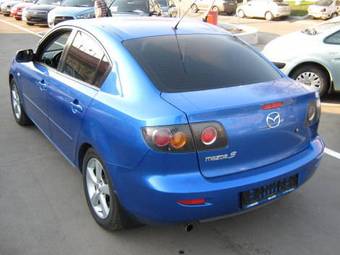 2005 Mazda MAZDA3 Pics