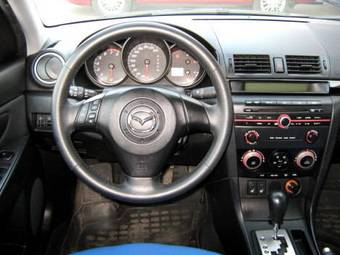 2005 Mazda MAZDA3 Pictures