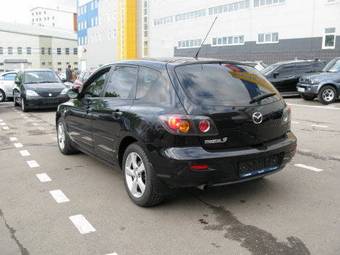 2005 Mazda MAZDA3 Photos