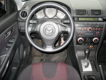 2005 Mazda MAZDA3 Pictures