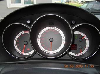 2005 Mazda MAZDA3 Pictures