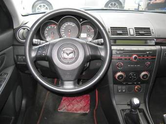 2005 Mazda MAZDA3 Pics