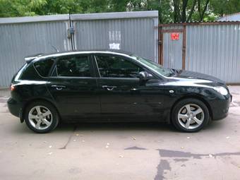 2005 Mazda MAZDA3 Pictures