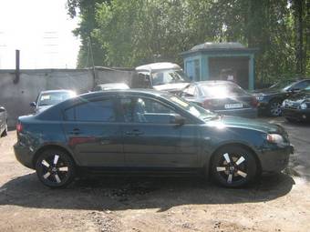 2005 Mazda MAZDA3 Images