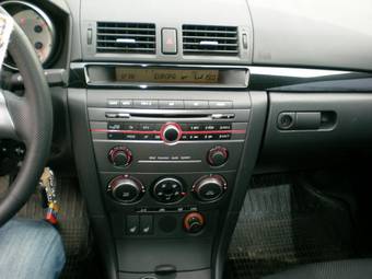 2006 Mazda MAZDA3 Pictures