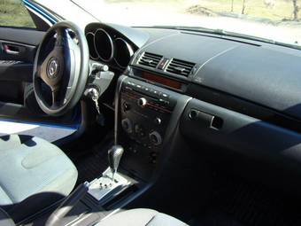 2006 Mazda MAZDA3 Pics