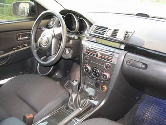 2006 Mazda MAZDA3 Photos