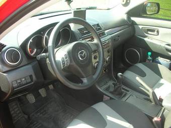 2006 Mazda MAZDA3 Pictures