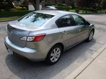 2009 Mazda MAZDA3 Pictures