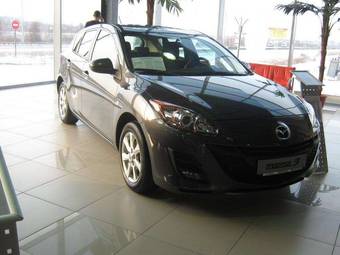 2009 Mazda MAZDA3 Pictures
