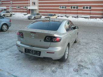 2009 Mazda MAZDA3 Pictures