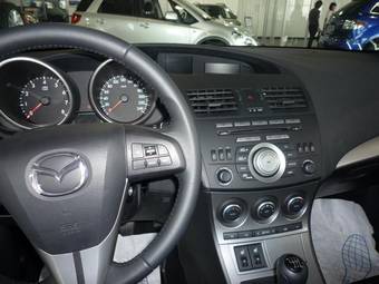2009 Mazda MAZDA3 Photos