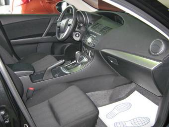 2009 Mazda MAZDA3 Pictures