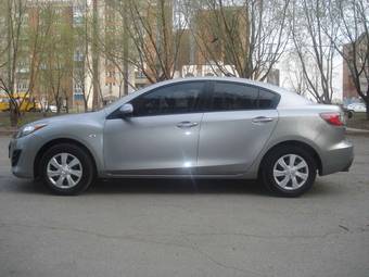 2010 Mazda MAZDA3 Photos