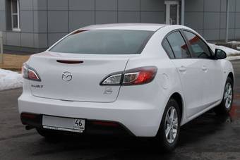 2011 Mazda MAZDA3 Photos