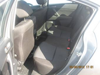 2011 Mazda MAZDA3 Pics