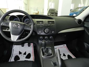 2012 Mazda MAZDA3 Photos