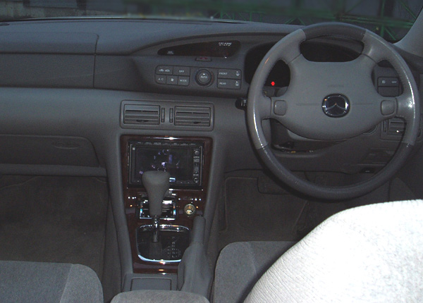 2000 Mazda Millenia