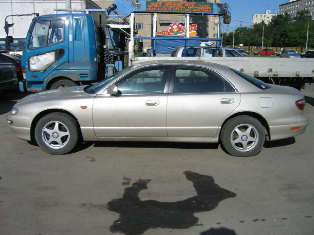 2000 Mazda Millenia Photos