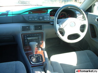 2000 Mazda Millenia Pictures