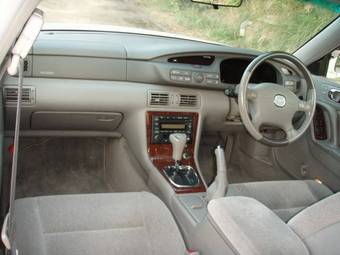 2000 Mazda Millenia Photos