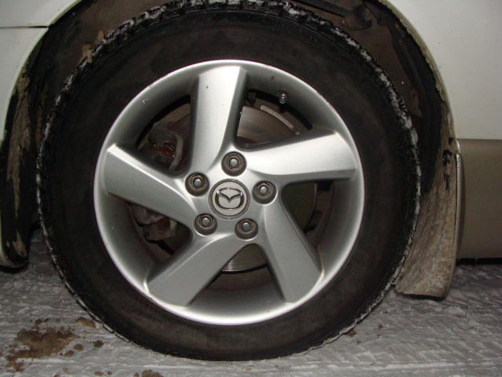 2001 Mazda Millenia