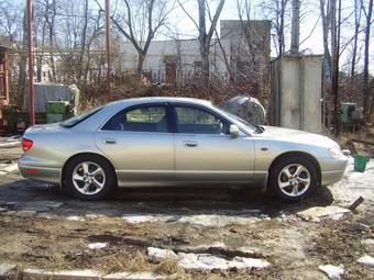 2001 Mazda Millenia Photos