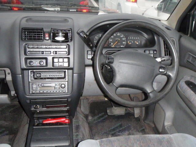 1995 Mazda MPV