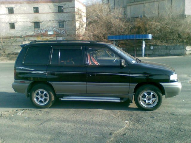 1996 Mazda MPV