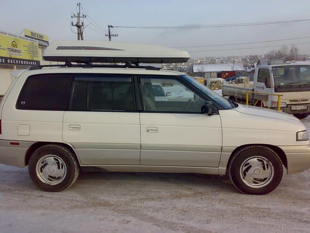1996 Mazda MPV