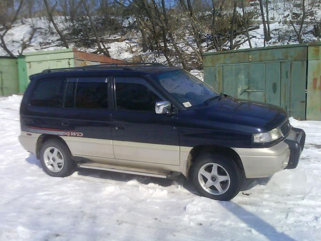 1996 Mazda MPV