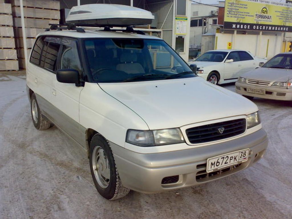 1996 Mazda MPV