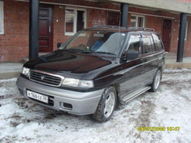 1996 Mazda MPV