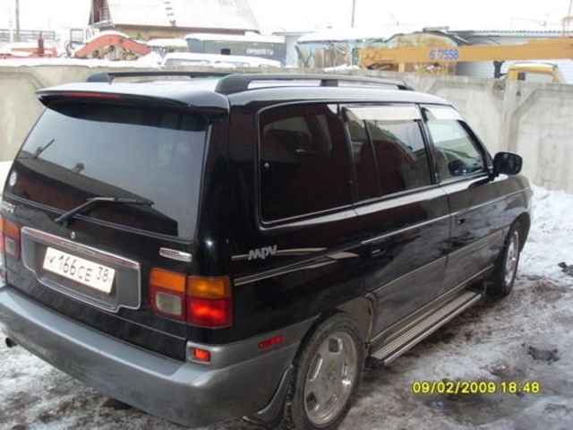 1996 Mazda MPV